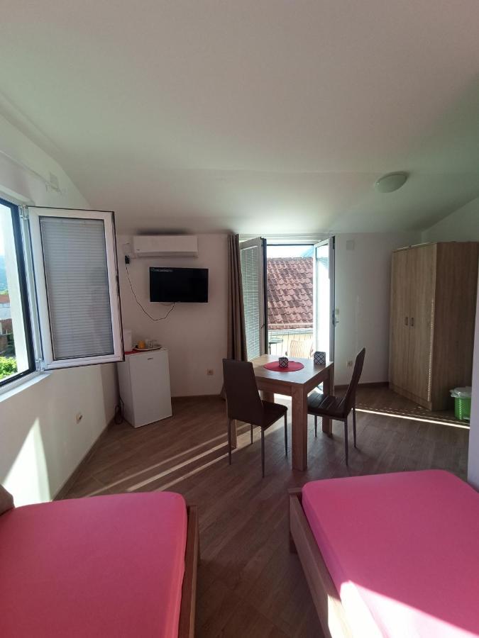 Lastva Holliday Rooms Budva Exterior foto